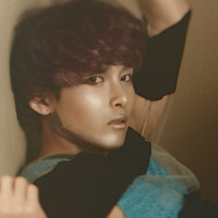 厲旭 Ryeo Wook